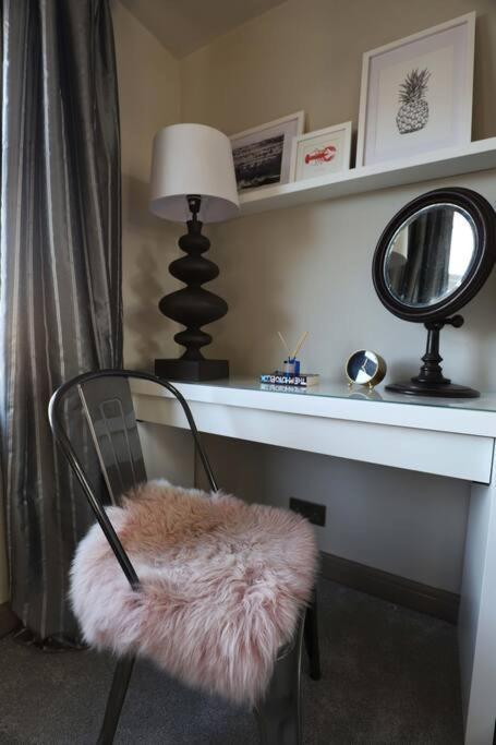 Stylish Townhouse 15 Mins To Laines & Seafront Villa Brighton Luaran gambar
