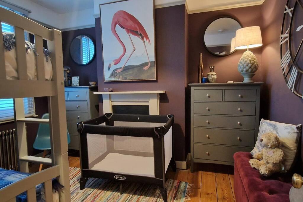 Stylish Townhouse 15 Mins To Laines & Seafront Villa Brighton Luaran gambar